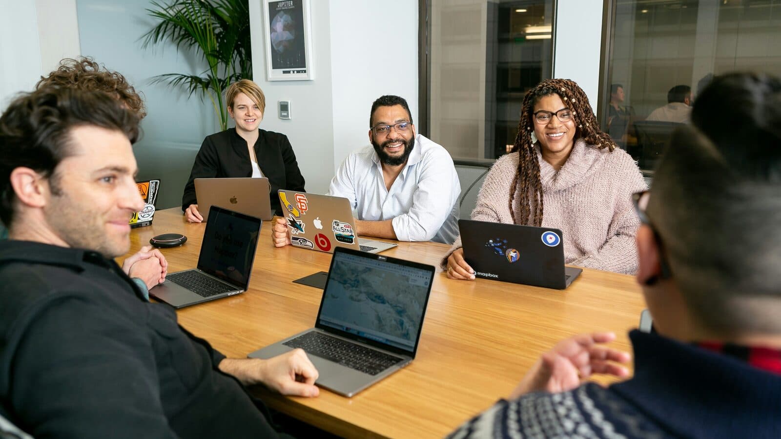 From spreadsheets to an AI-powered CRM: qualifying leads in 3 messages, around the clock